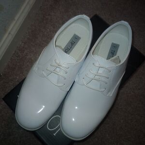 Tip Top Kids White Dress Shoes